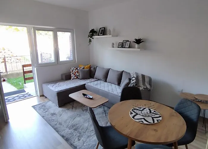 아파트 Jaz 바이나 바슈타