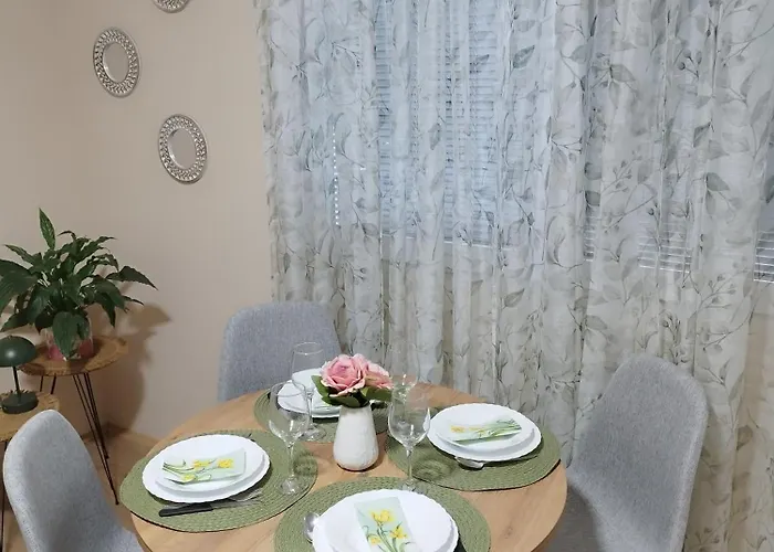 아파트 Jaz 바이나 바슈타